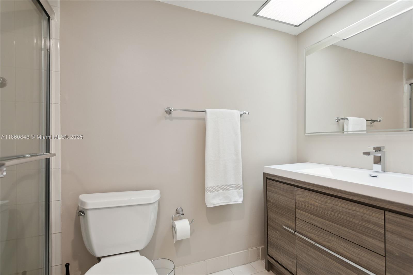 See details 605 2 / 2 1544 sq. ft. $ 2025-08-18 0 Photo