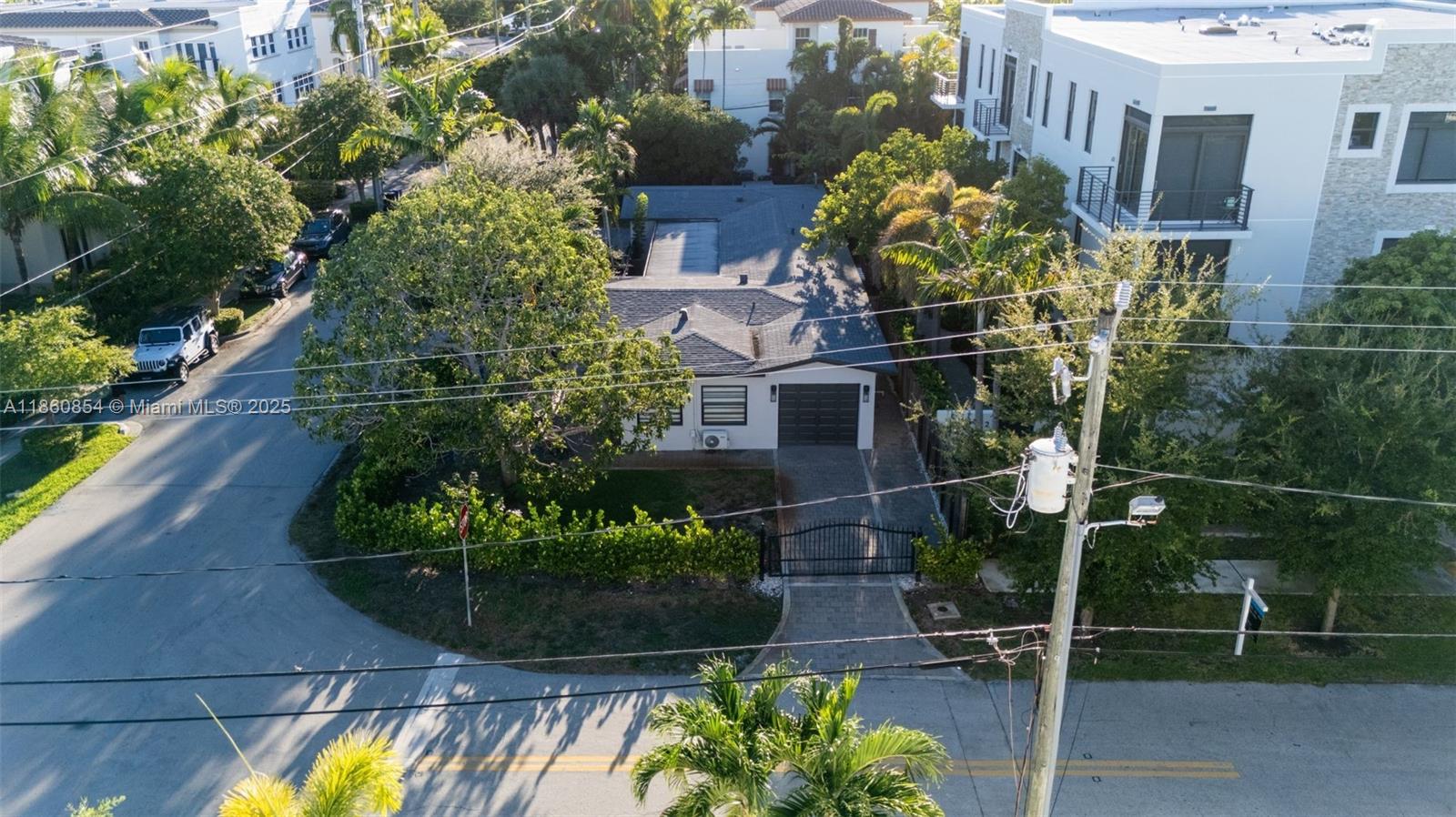See details / 2295 sq. ft. $ 2025-08-18 0 Photo