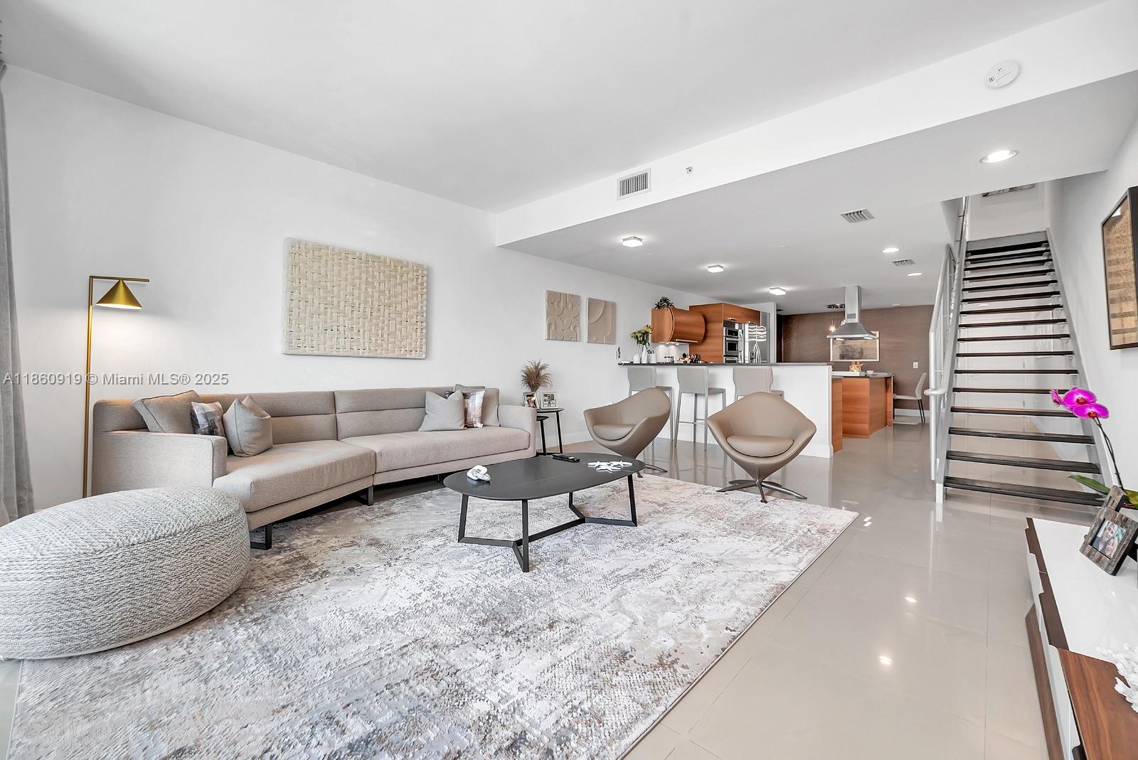 Photo of 2950 188th St  #330, Aventura, Florida, 33180 - 
