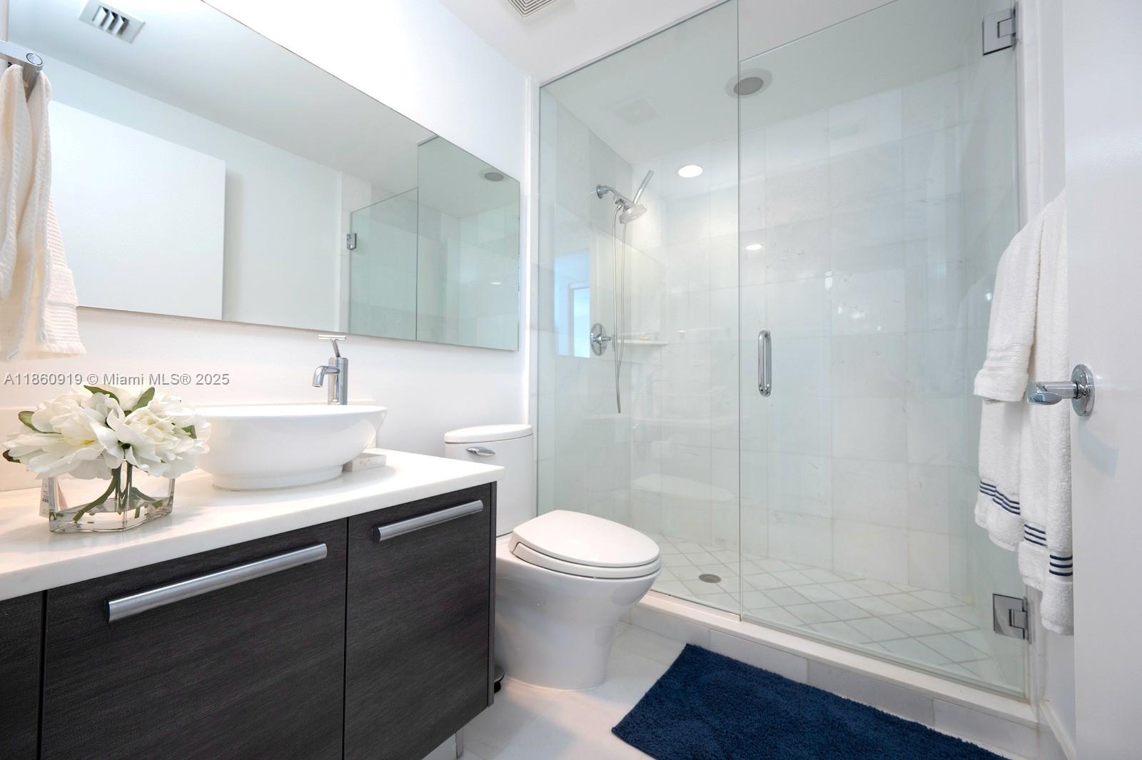 Photo of 2950 188th St  #330, Aventura, Florida, 33180 - 
