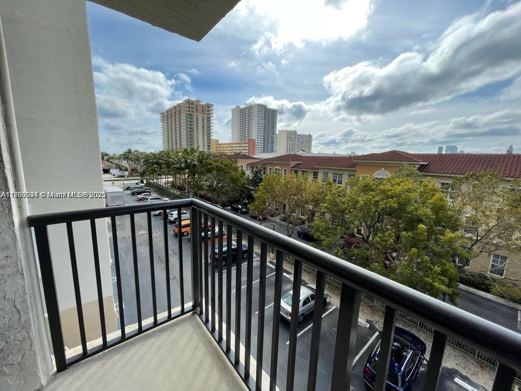 Photo of 2049 Ocean Dr #401, Hallandale Beach, Florida, 33009 -