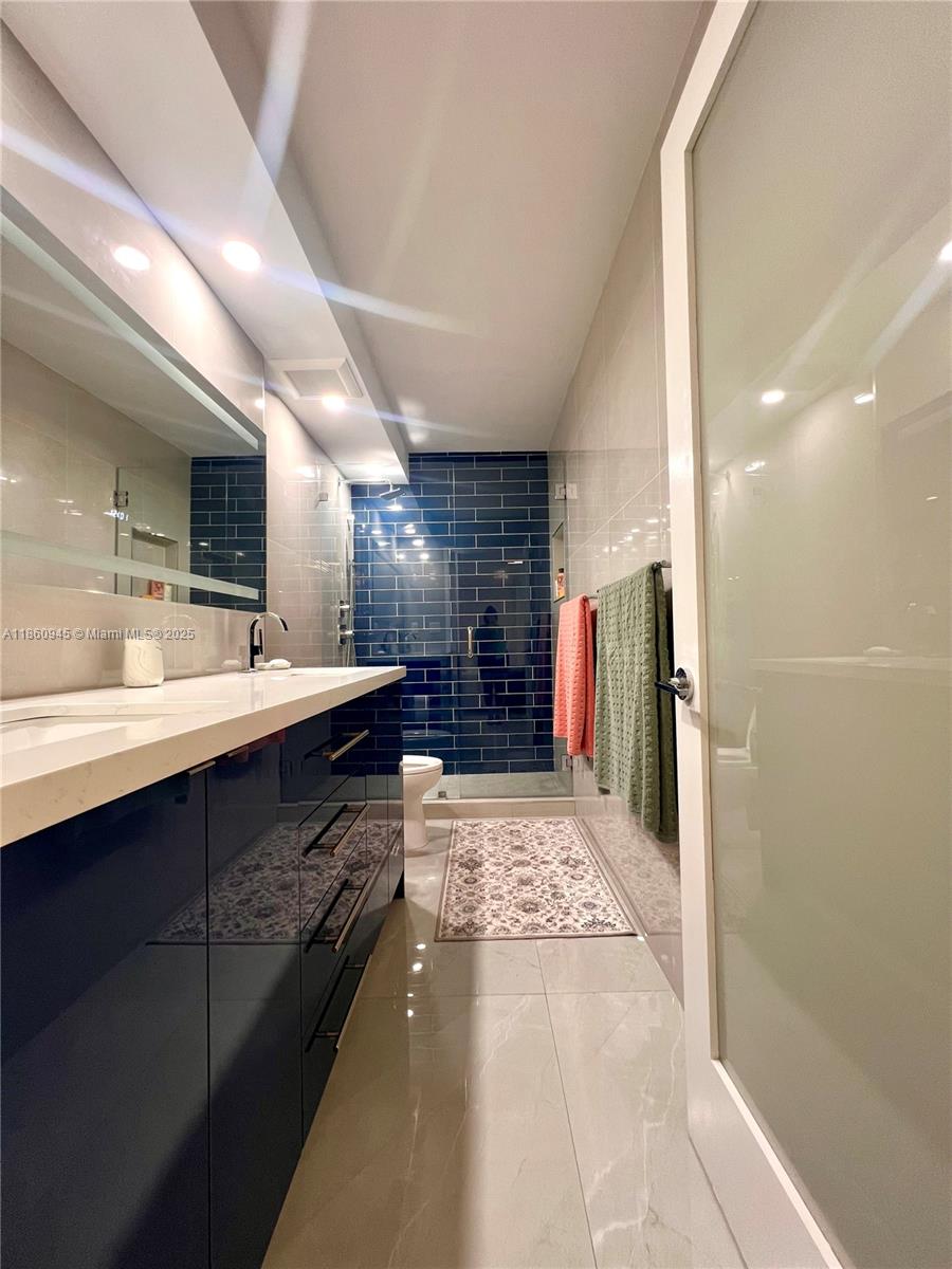 See details 1524 2 / 2 1357 sq. ft. $ 2025-08-18 0 Photo