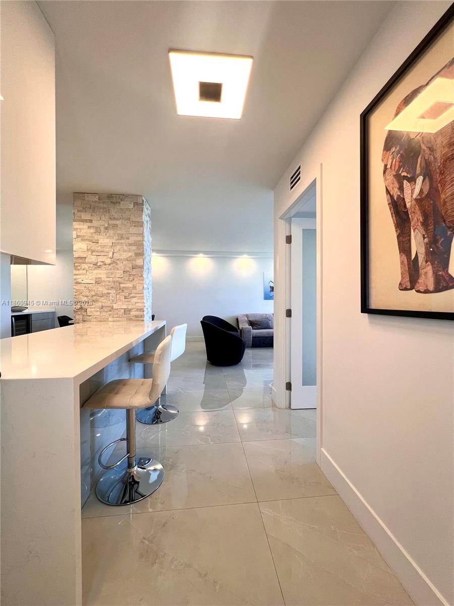 See details 1524 2 / 2 1357 sq. ft. $ 2025-08-18 0 Photo