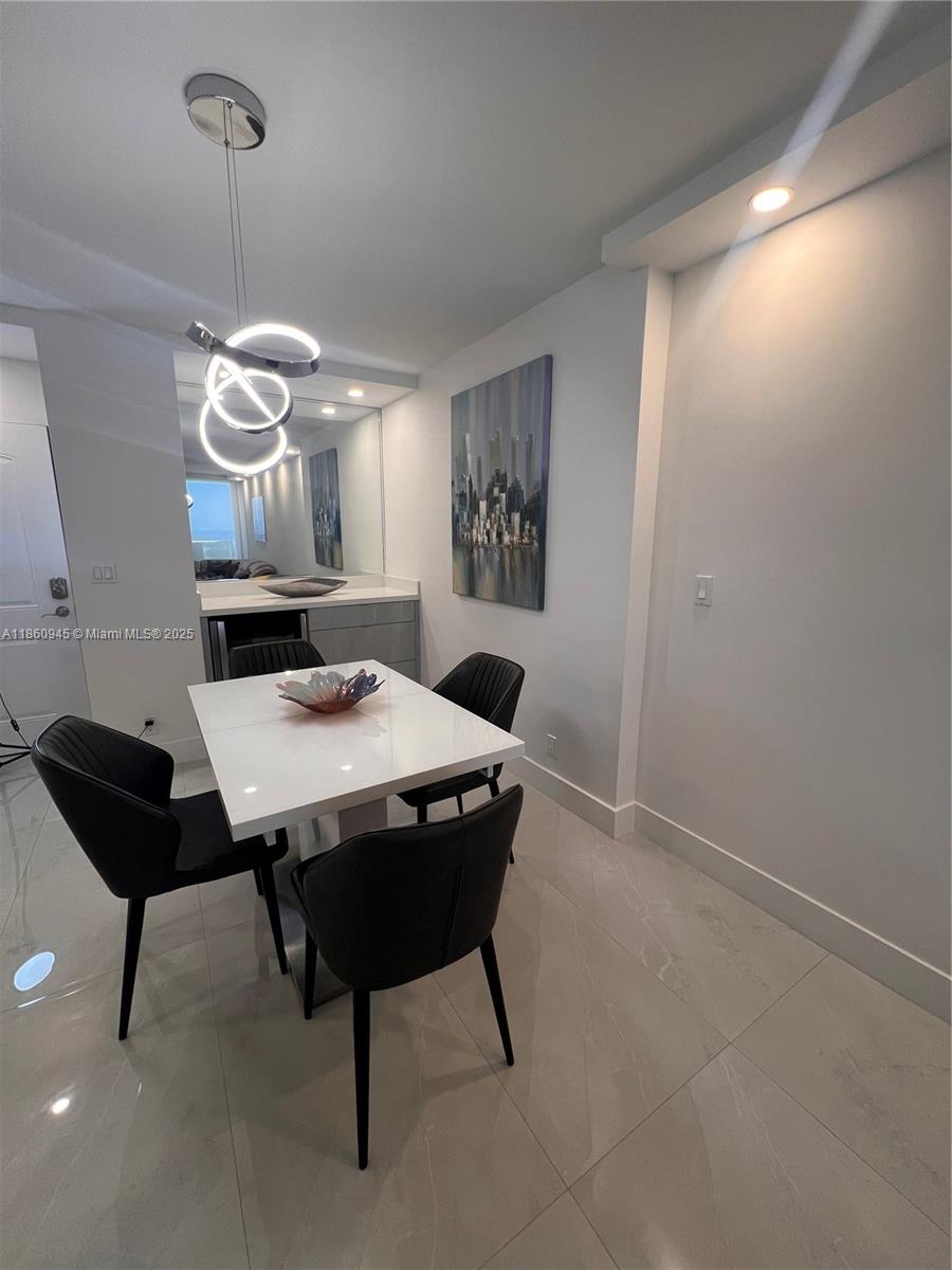 See details 1524 2 / 2 1357 sq. ft. $ 2025-08-18 0 Photo