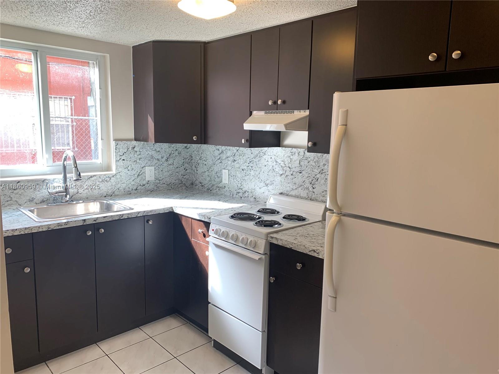 See details / sq. ft. $ 2025-08-18 0 Photo