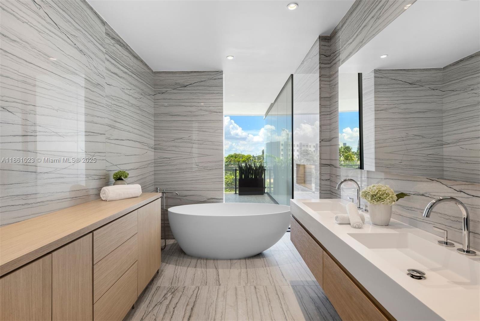 See details 306 2 / 3 1602 sq. ft. $ 2025-08-18 0 Photo
