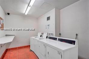 Photo of 3725 Ocean Dr  #1605, Hollywood, Florida, 33019 - 