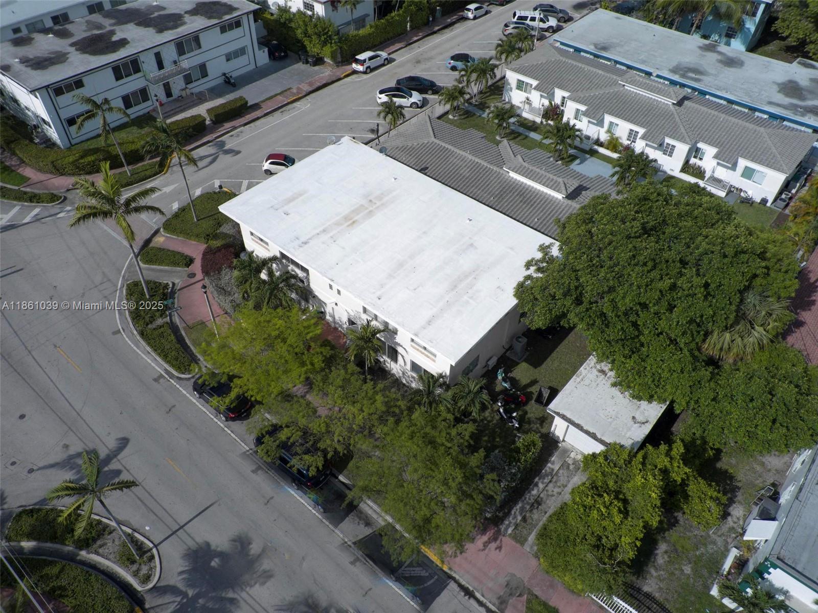 Ver detalles / 4429 sq. ft. $ 2025-08-18 0 foto
