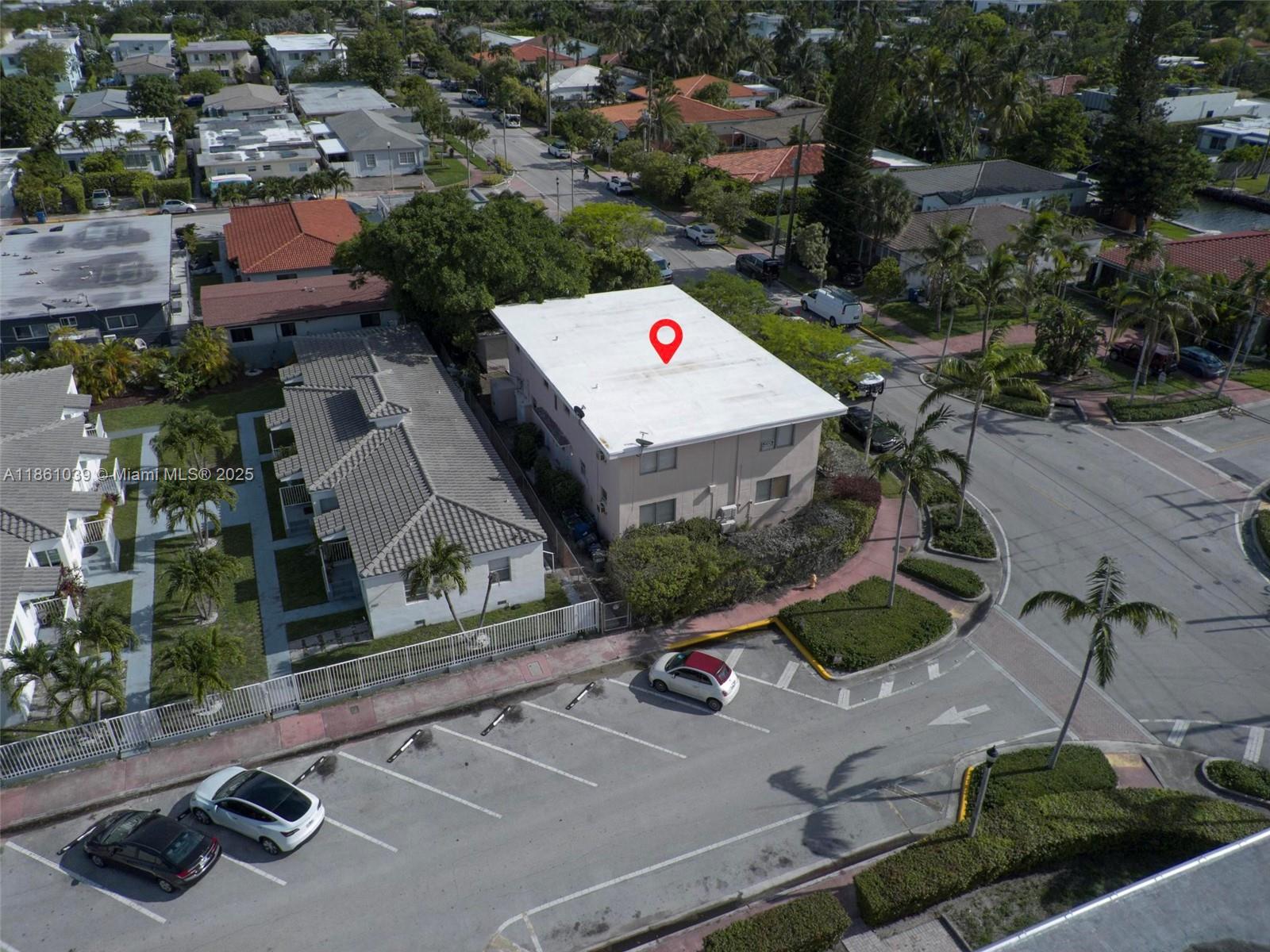 Ver detalles / 4429 sq. ft. $ 2025-08-18 0 foto