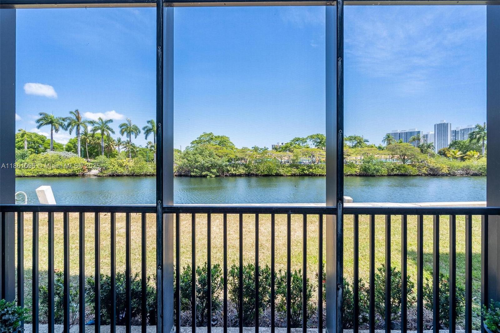 Photo of 3475 Country Club Dr  #E119, Aventura, Florida, 33180 - 
