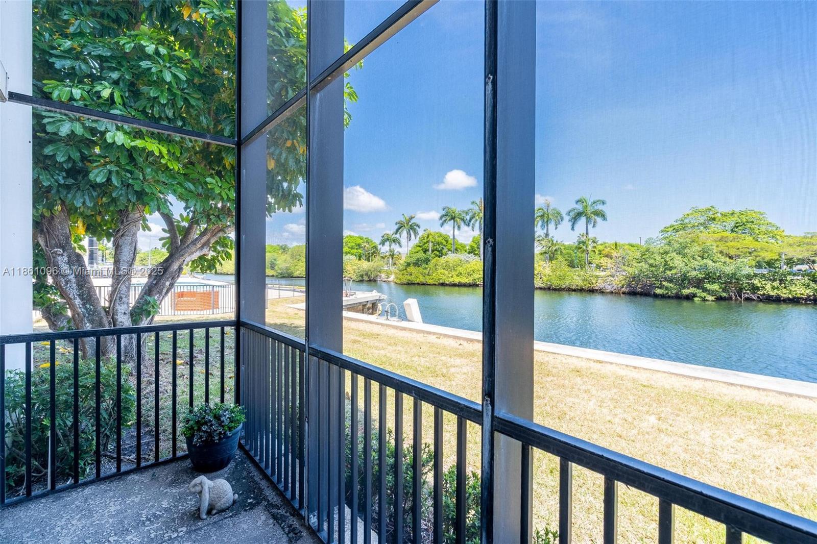 Photo of 3475 Country Club Dr  #E119, Aventura, Florida, 33180 - 
