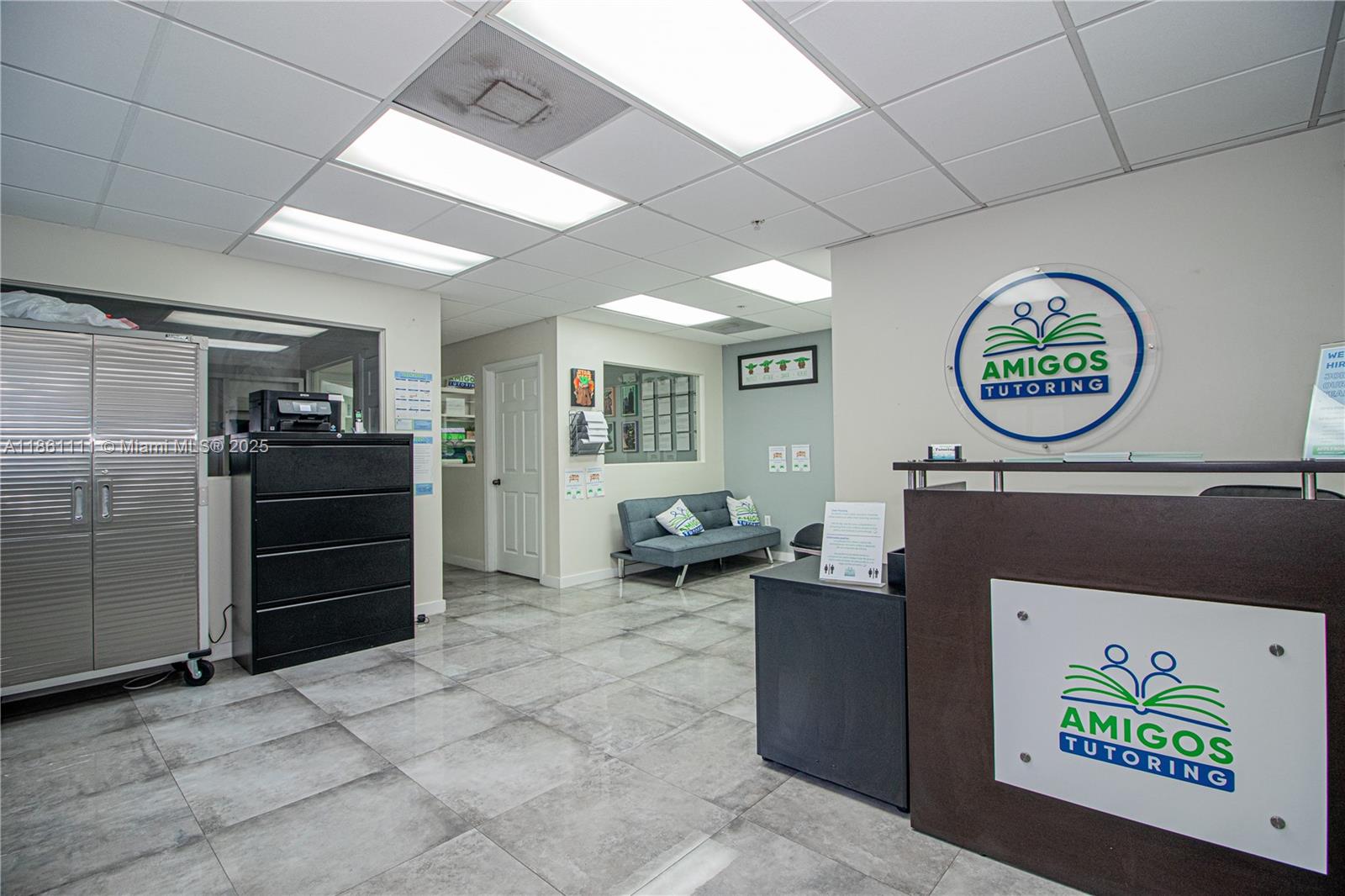 See details / sq. ft. $ 2025-08-18 0 Photo