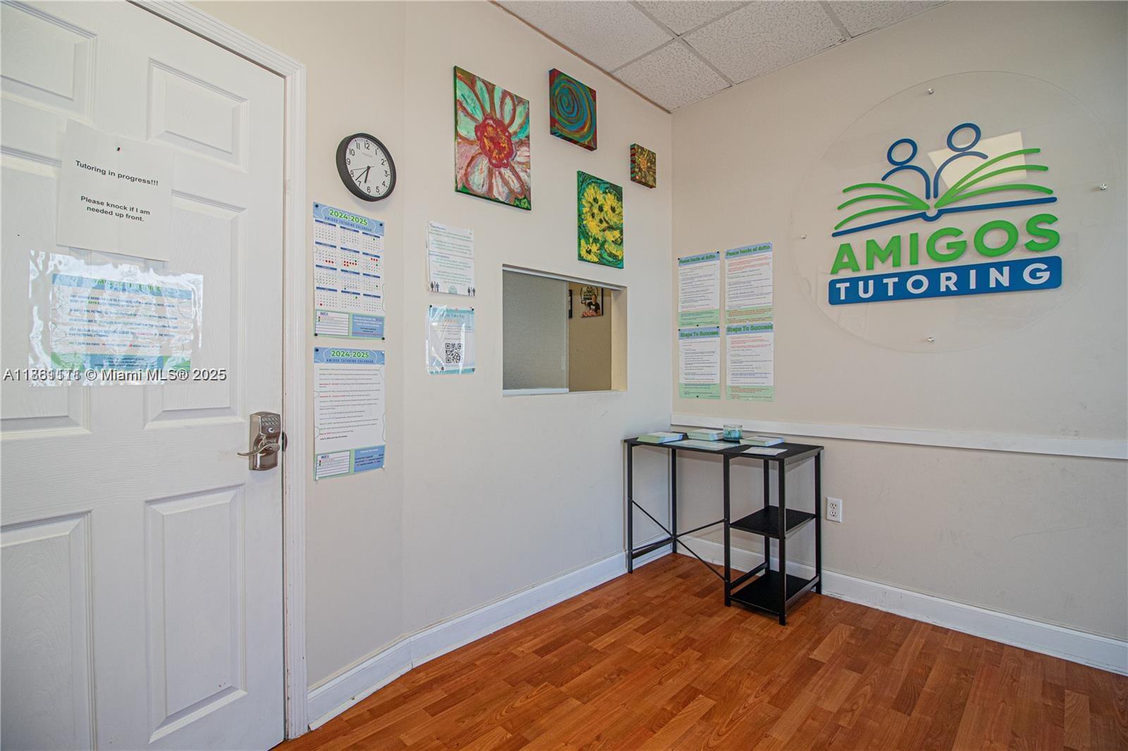 See details / sq. ft. $ 2025-08-18 0 Photo