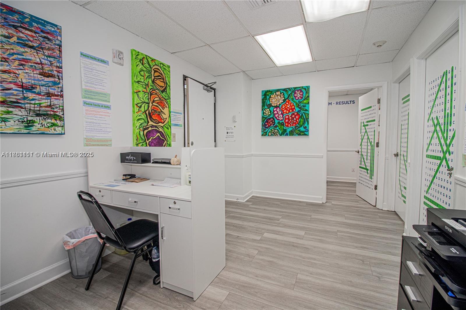 See details / sq. ft. $ 2025-08-18 0 Photo