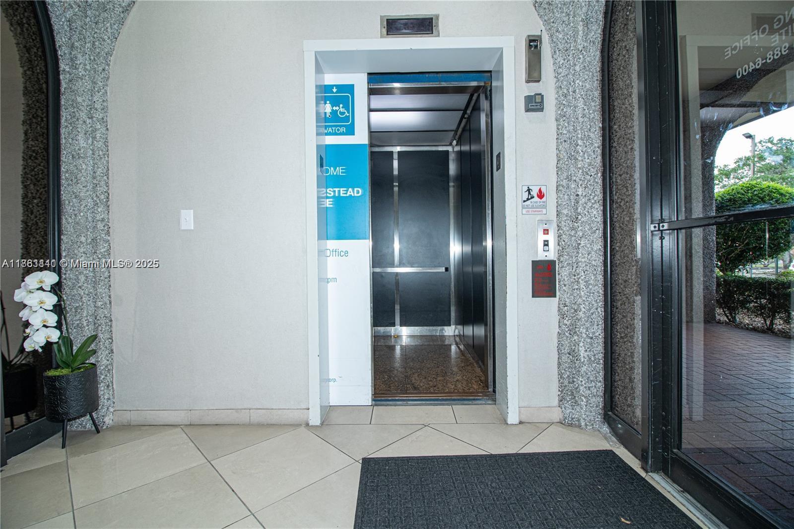 See details / sq. ft. $ 2025-08-18 0 Photo