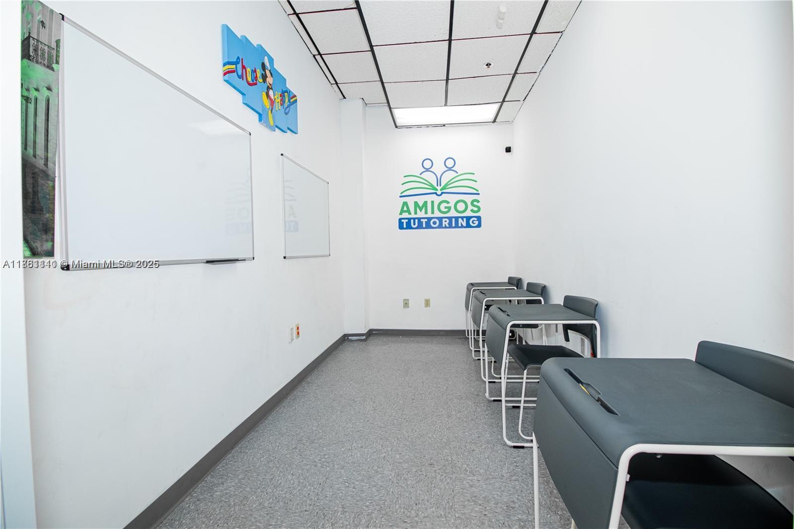 See details / sq. ft. $ 2025-08-18 0 Photo
