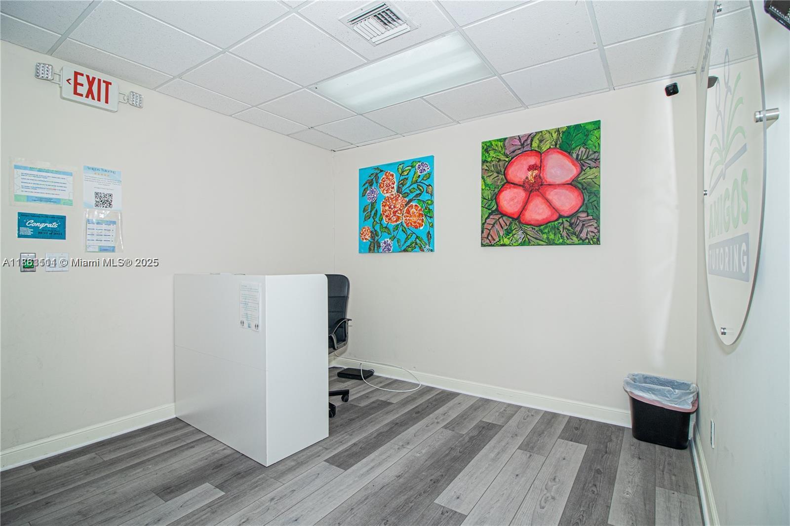 See details / sq. ft. $ 2025-08-18 0 Photo