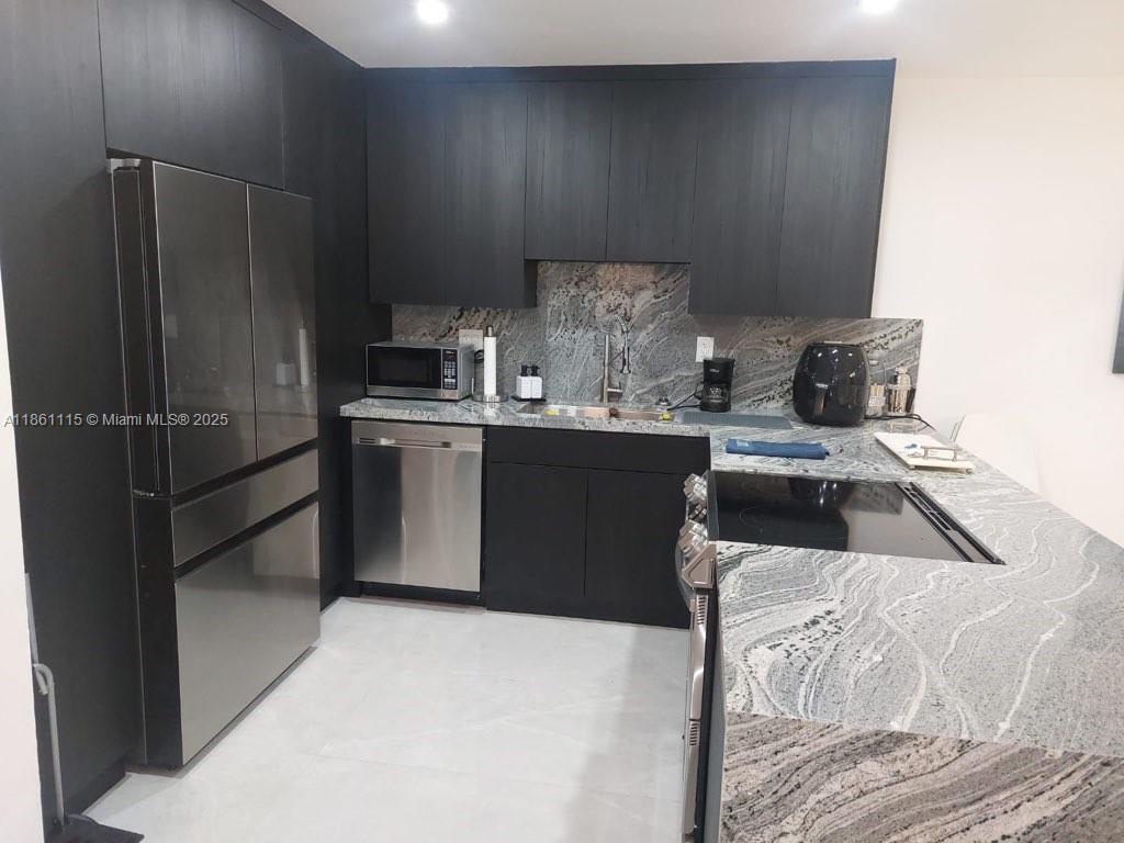 Photo of 3180 Ocean Dr #1721, Hallandale Beach, Florida, 33009 -