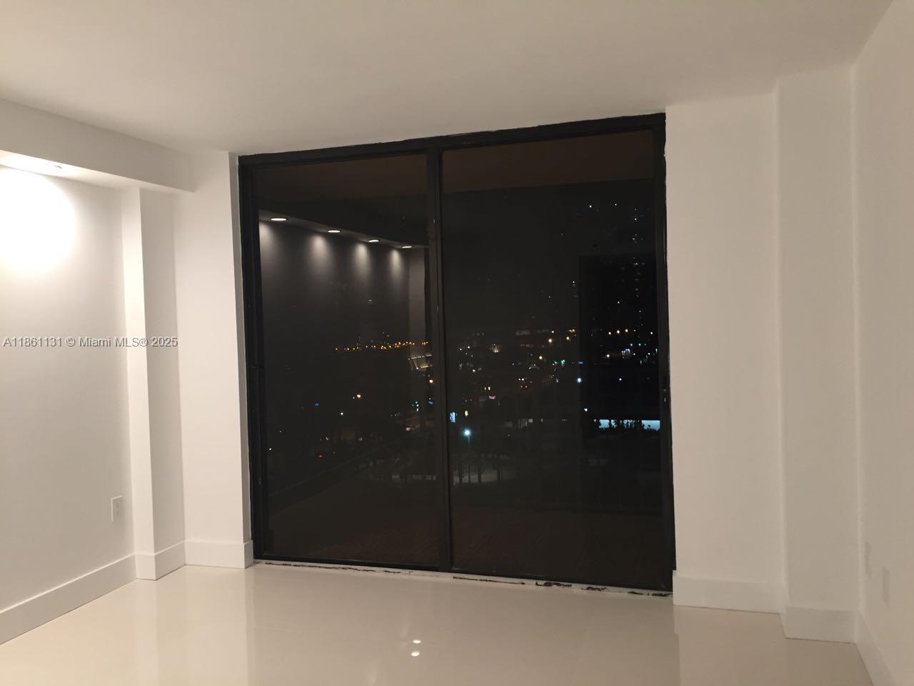 1003 2 / 2 1232 sq. ft. $ 2025-08-18 0 foto
