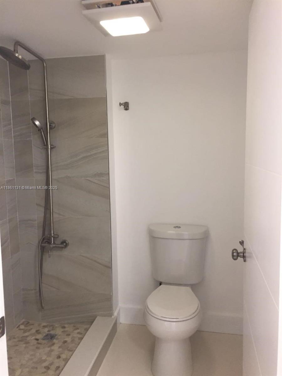 1003 2 / 2 1232 sq. ft. $ 2025-08-18 0 foto