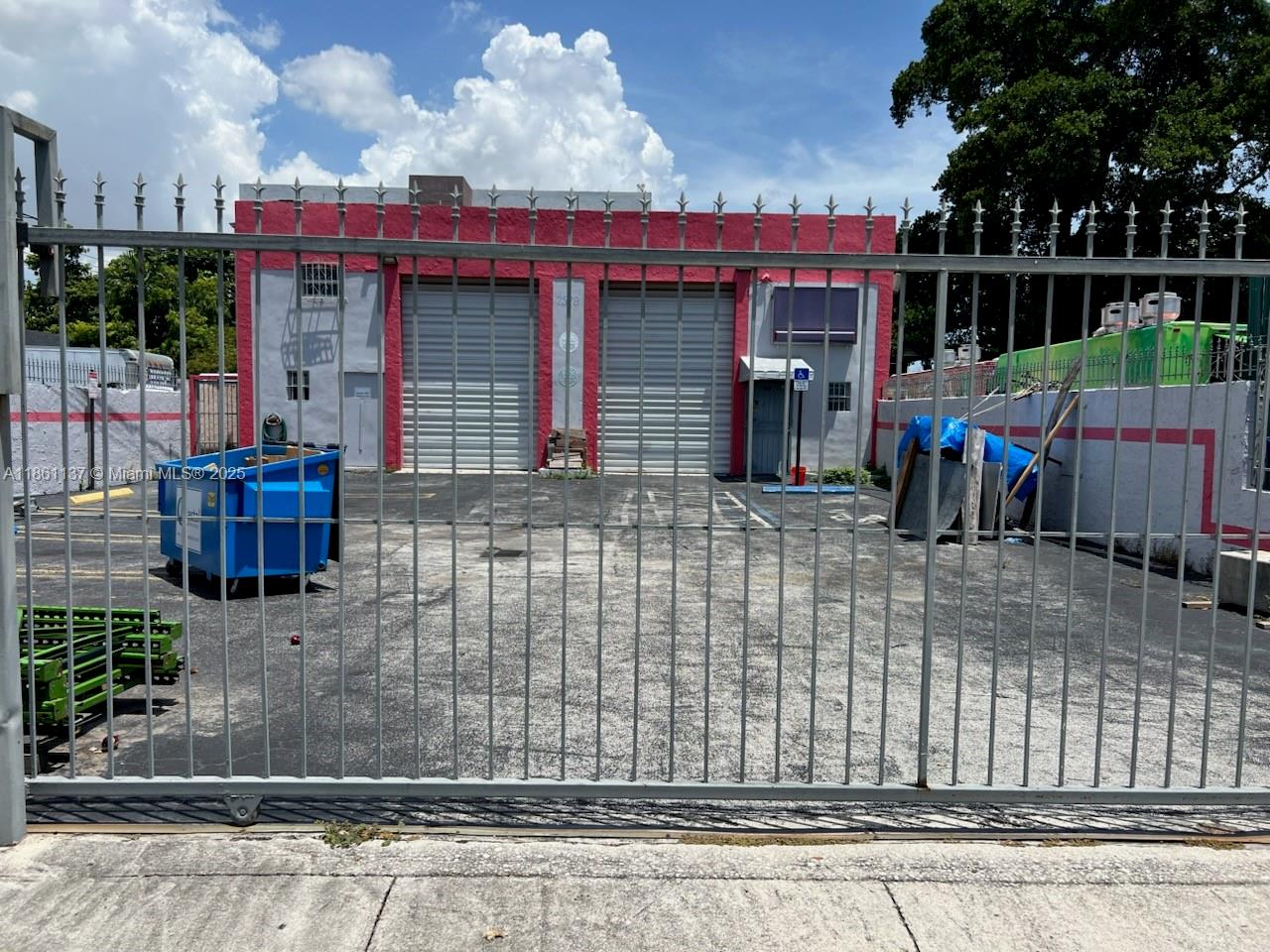 Ver detalles / sq. ft. $ 2025-08-19 0 foto