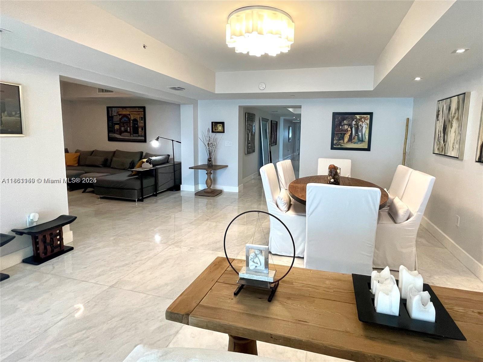Photo of 3301 183rd St  #2509, Aventura, Florida, 33160 - 