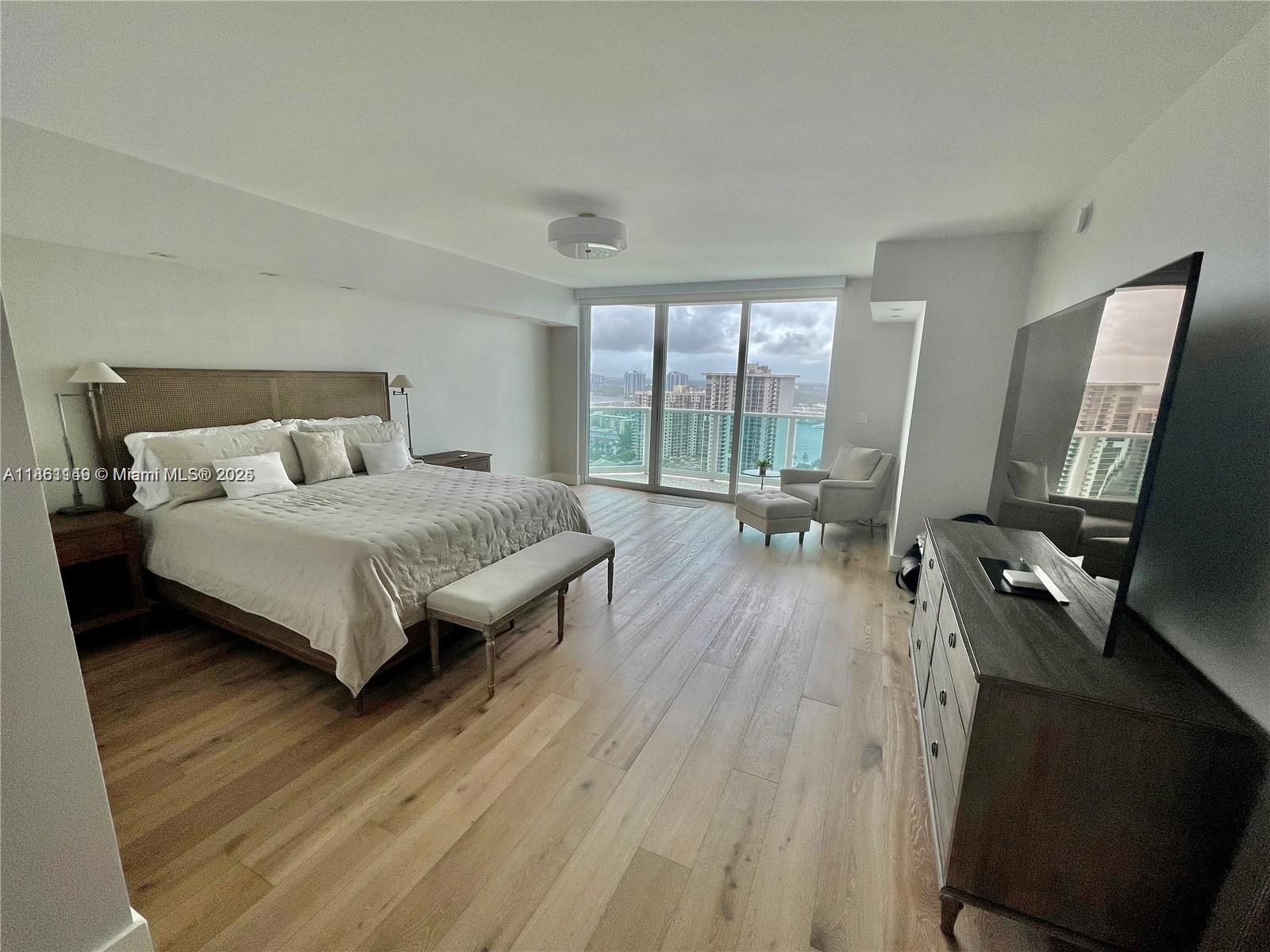 Photo of 3301 183rd St  #2509, Aventura, Florida, 33160 - 
