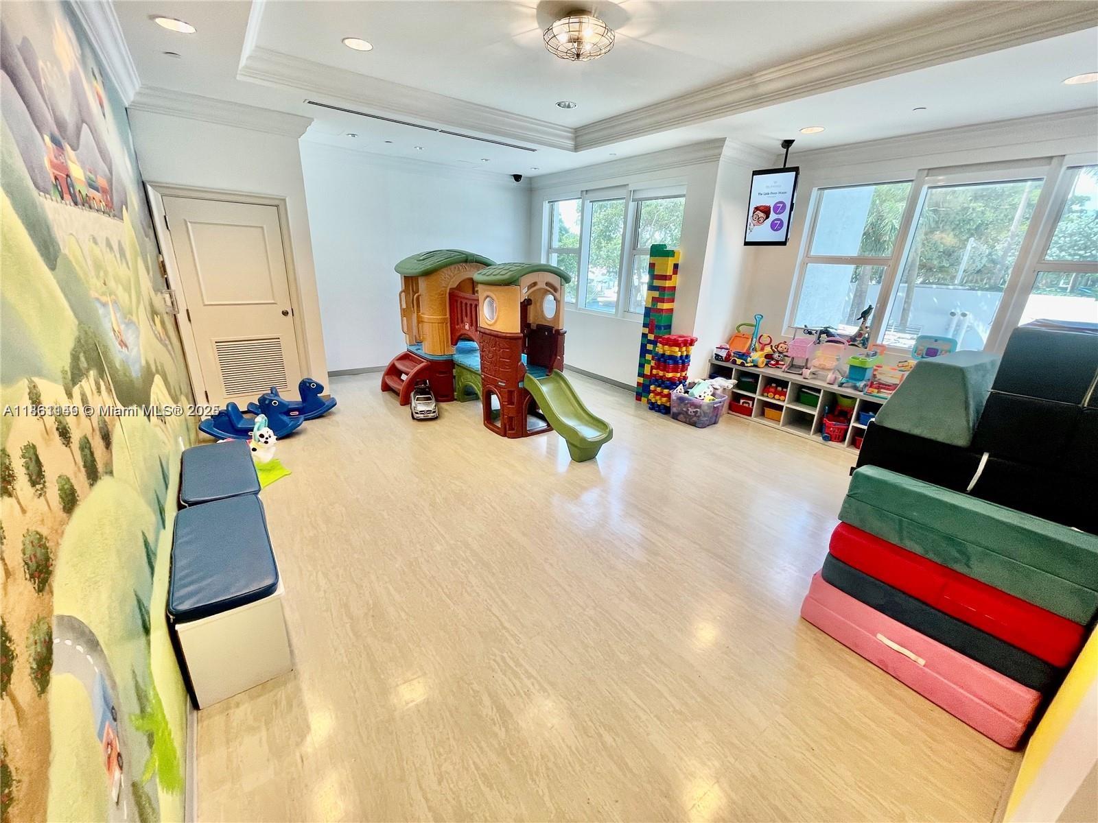 Photo of 3301 183rd St  #2509, Aventura, Florida, 33160 - Kids Room