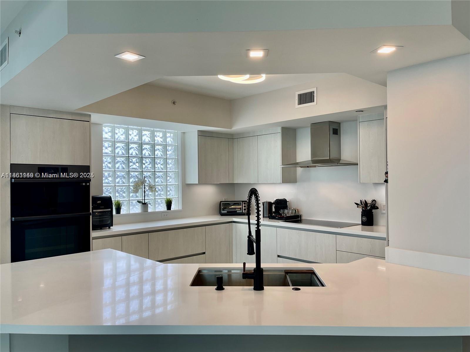 Photo of 3301 183rd St #2509, Aventura, Florida, 33160 -