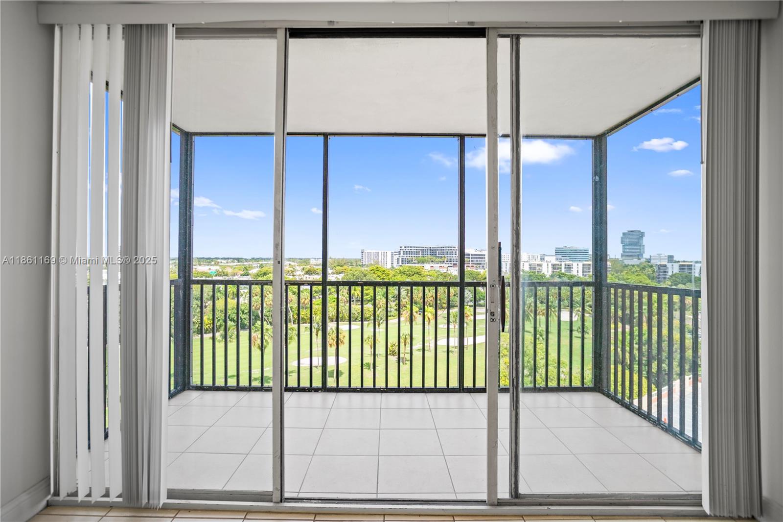 Photo of 20335 Country Club Dr  #901, Aventura, Florida, 33180 - 