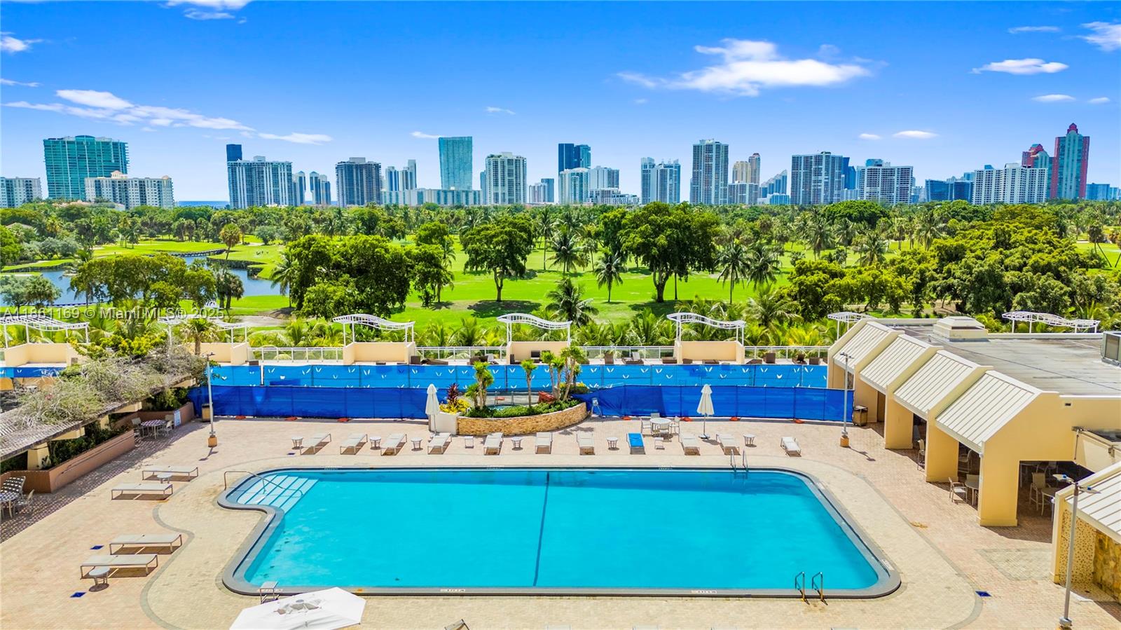 Photo of 20335 Country Club Dr  #901, Aventura, Florida, 33180 - 