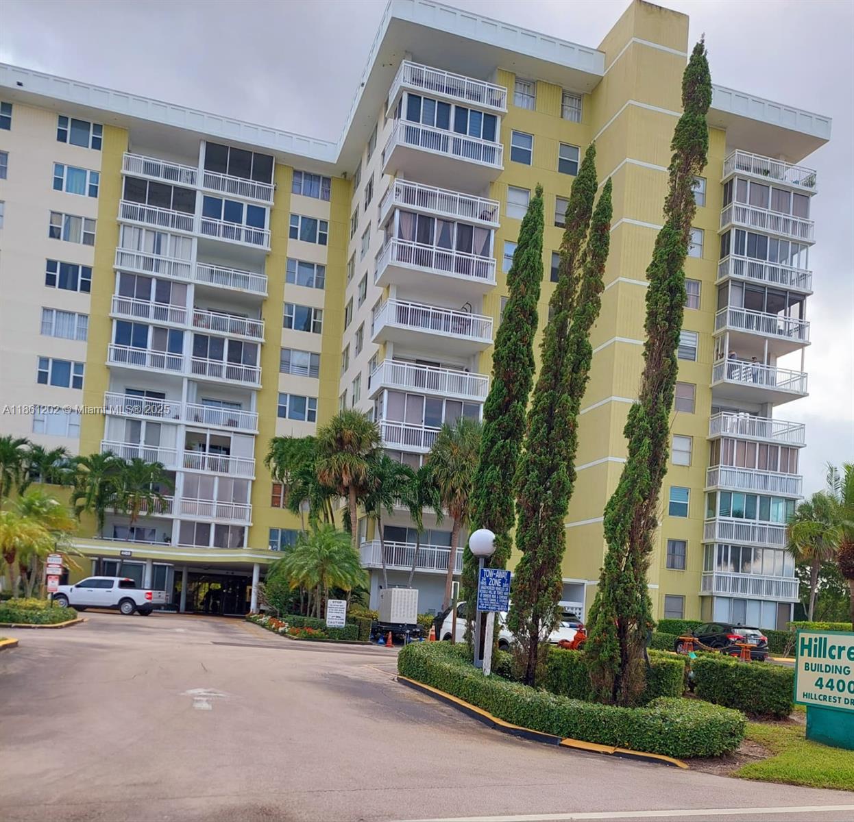 1005A 1 / 2 844 sq. ft. $ 2025-09-05 0 Photo