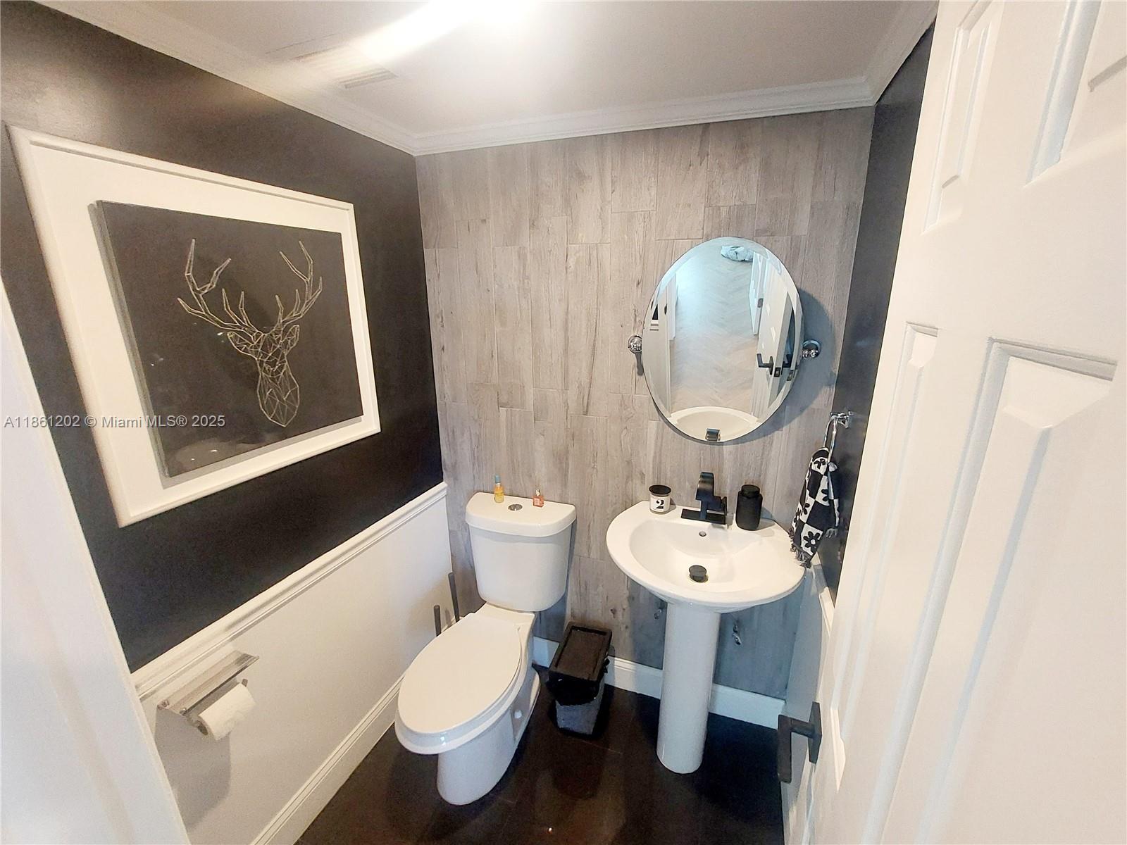 1005A 1 / 2 844 sq. ft. $ 2025-09-05 0 Photo