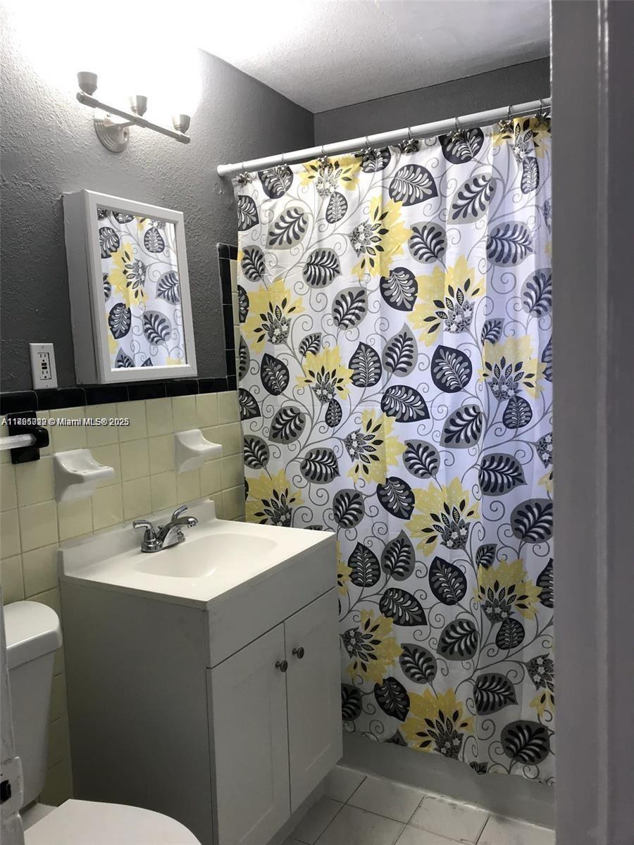 See details / 2077 sq. ft. $ 2025-08-19 0 Photo
