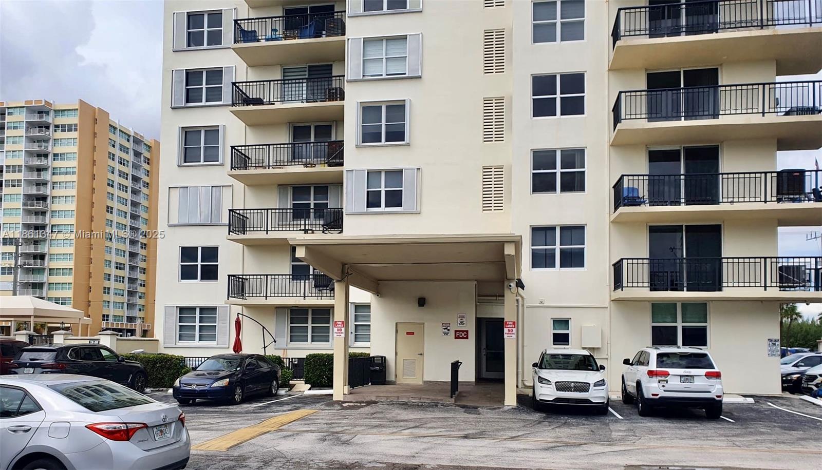 Photo of 1501 Ocean Dr #205, Hollywood, Florida, 33019 -