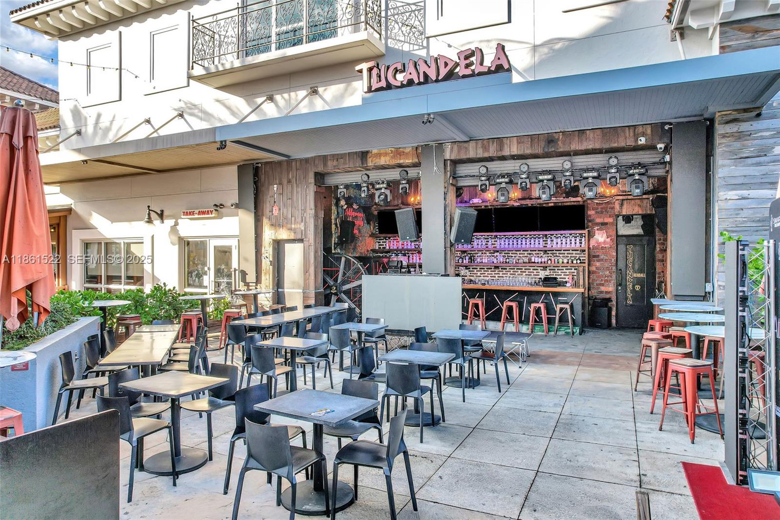   /   кв.футов $ 2026-03-13 0 Фото