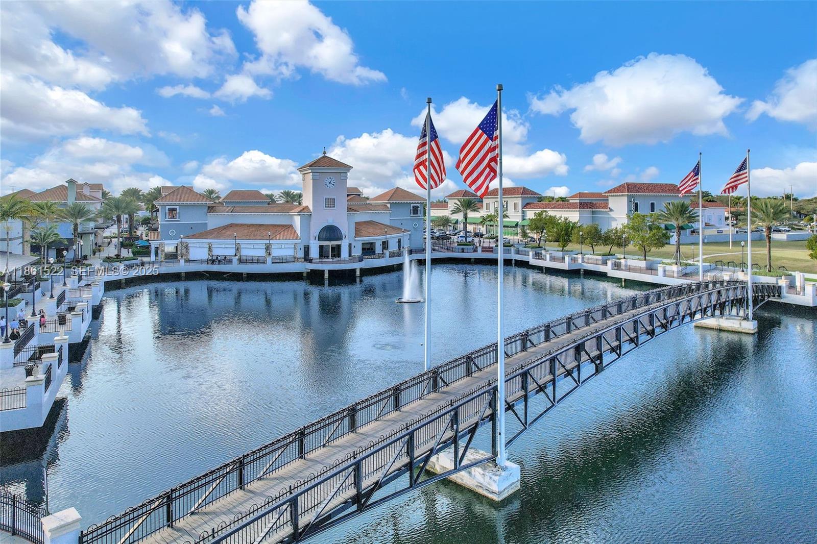   /   кв.футов $ 2026-03-13 0 Фото