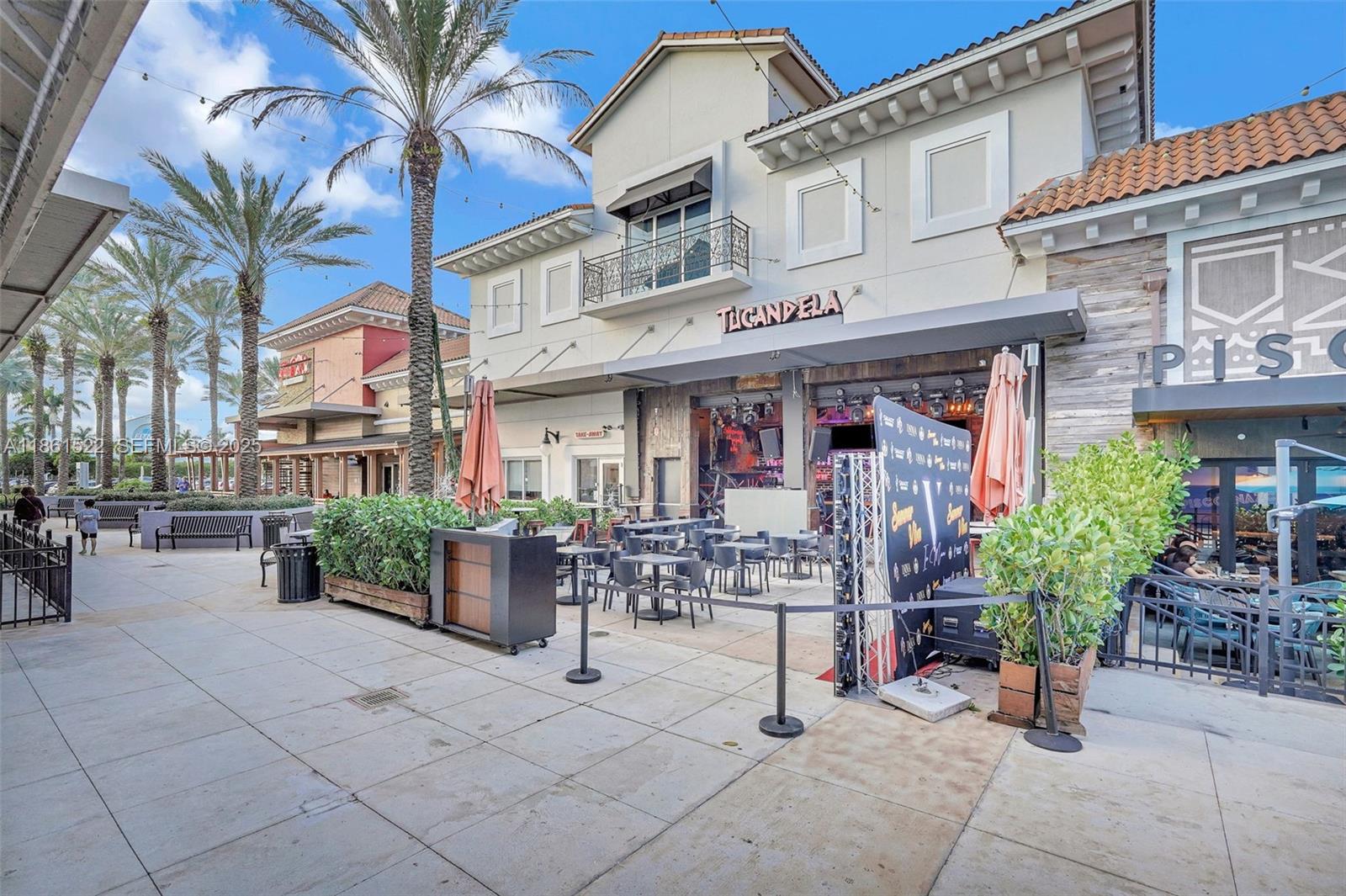   /   кв.футов $ 2026-03-13 0 Фото