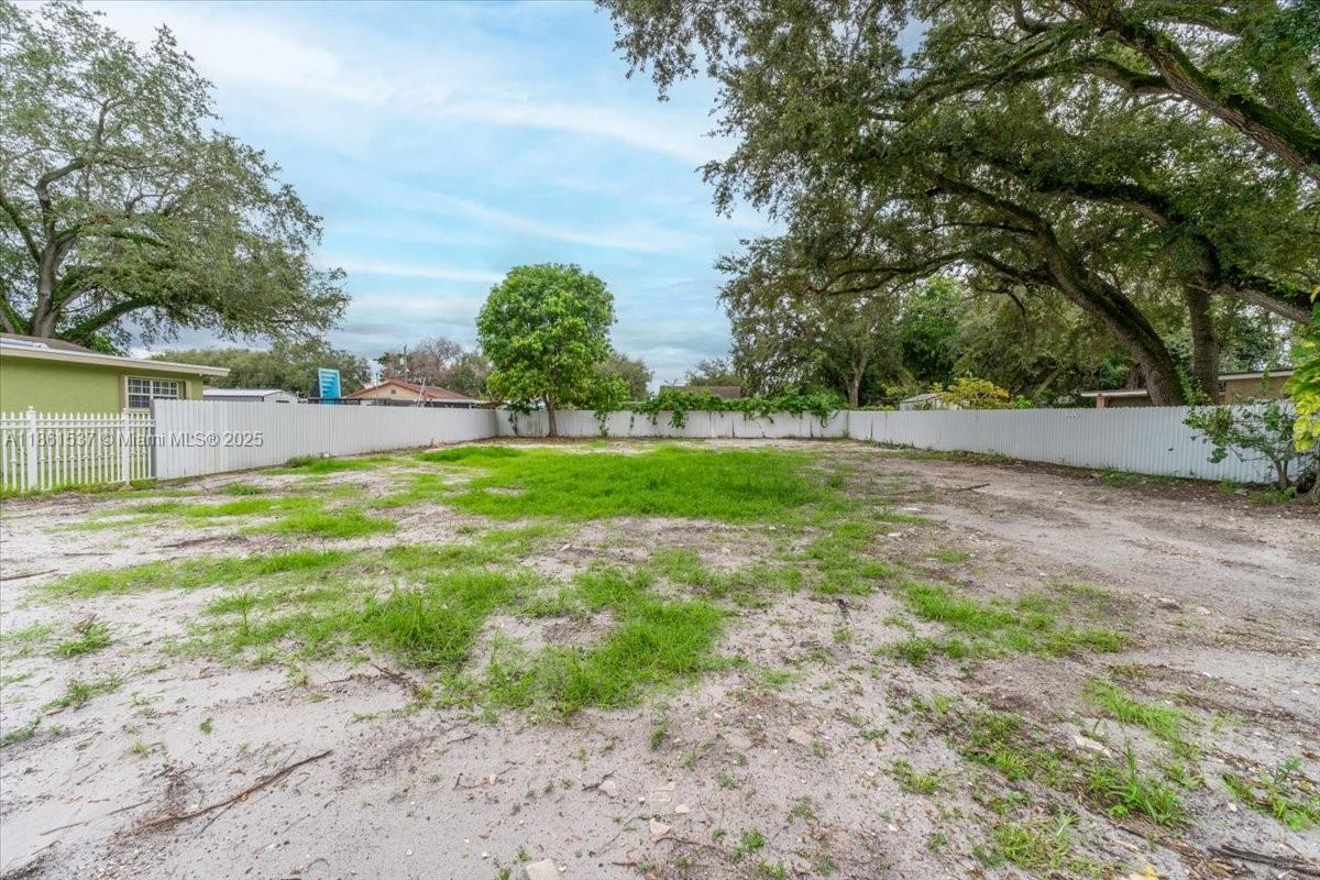   /   sq. ft. $ 2025-08-19 0 Photo