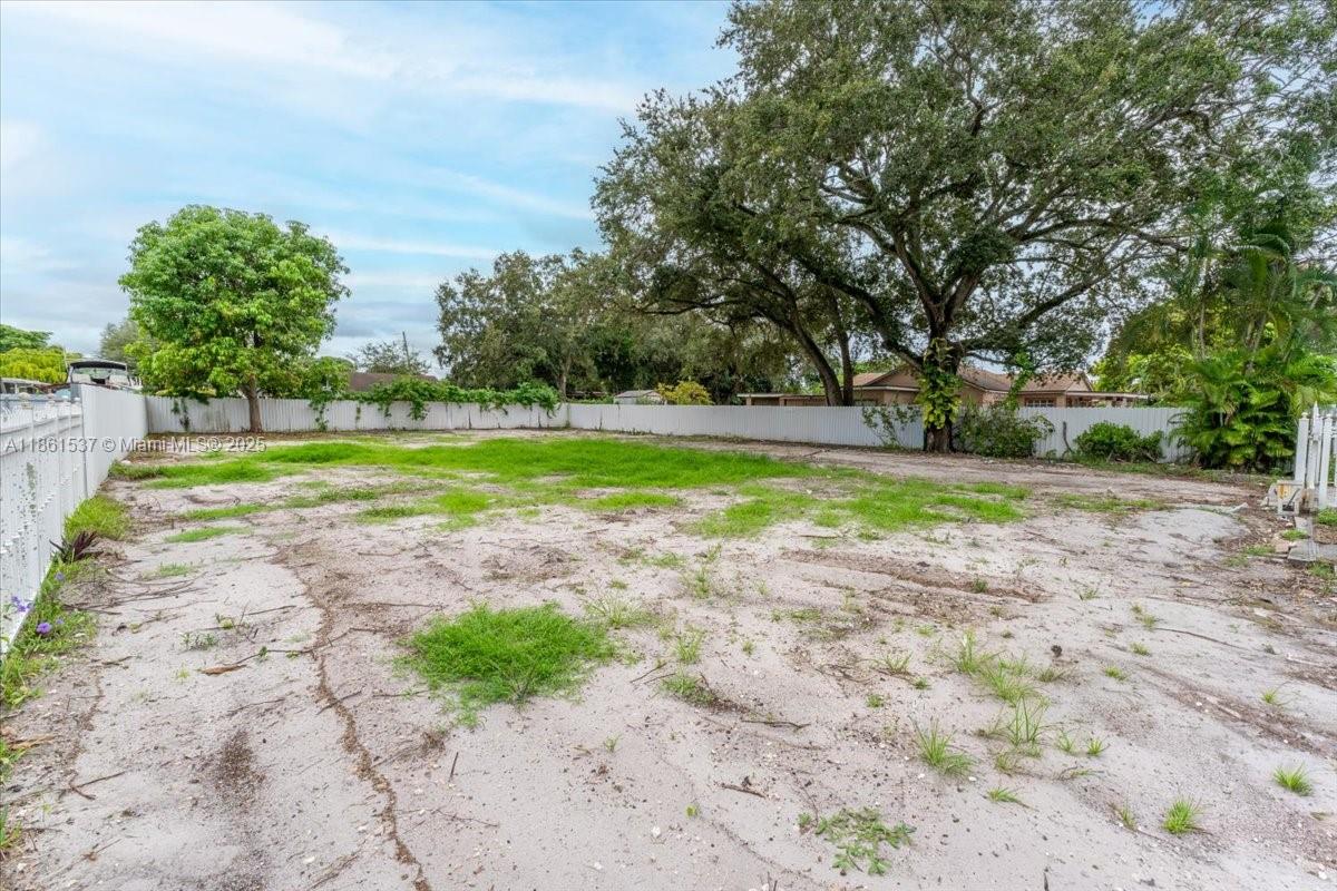   /   sq. ft. $ 2025-08-19 0 Photo