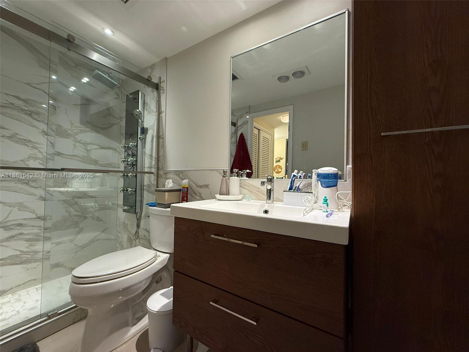 112 2 / 2 1132 sq. ft. $ 2025-08-19 0 Photo