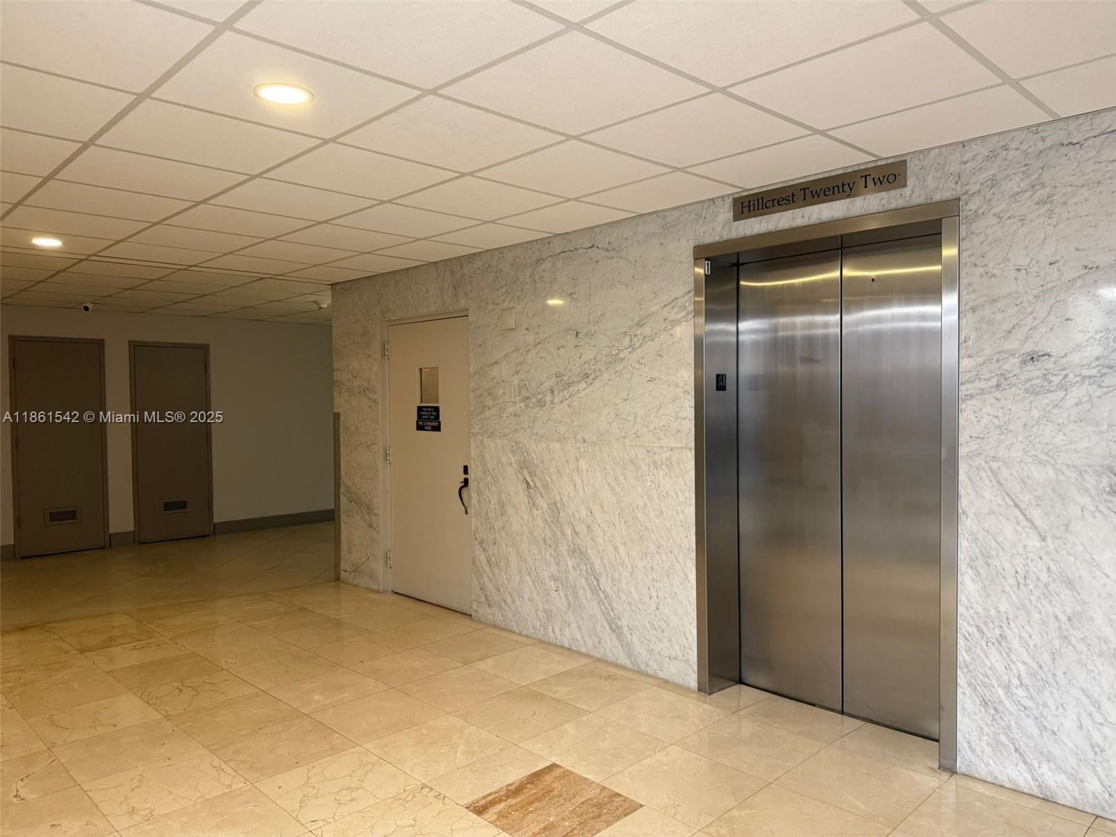 112 2 / 2 1132 sq. ft. $ 2025-08-19 0 Photo