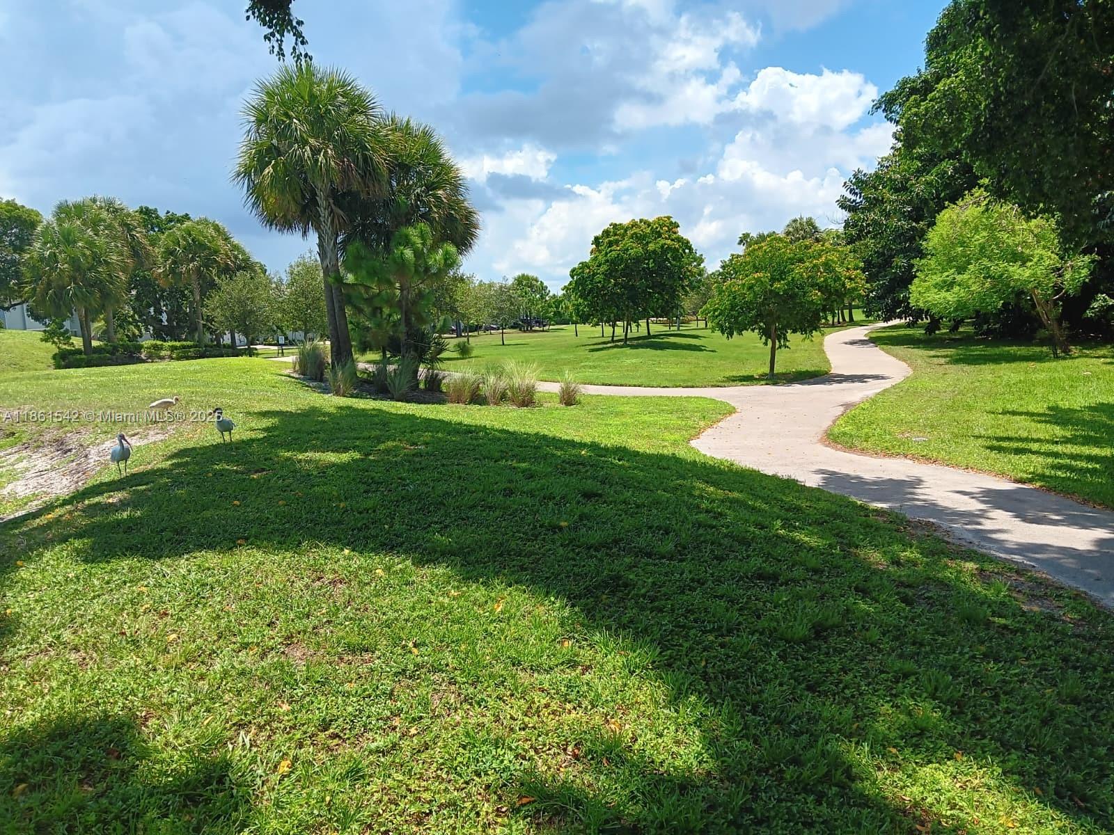 112 2 / 2 1132 sq. ft. $ 2025-08-19 0 Photo