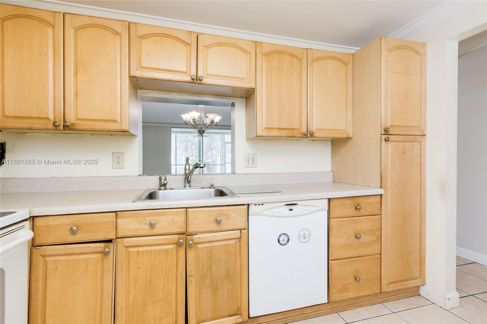 Photo of 301 14th Ave  #108, Hallandale Beach, Florida, 33009 - 