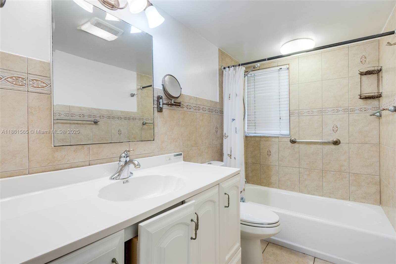 Photo of 301 14th Ave  #108, Hallandale Beach, Florida, 33009 - 