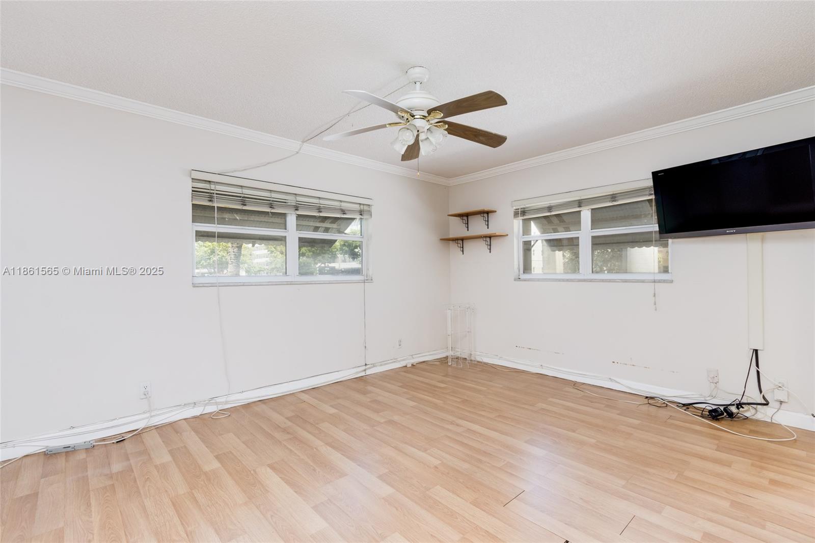 Photo of 301 14th Ave  #108, Hallandale Beach, Florida, 33009 - 
