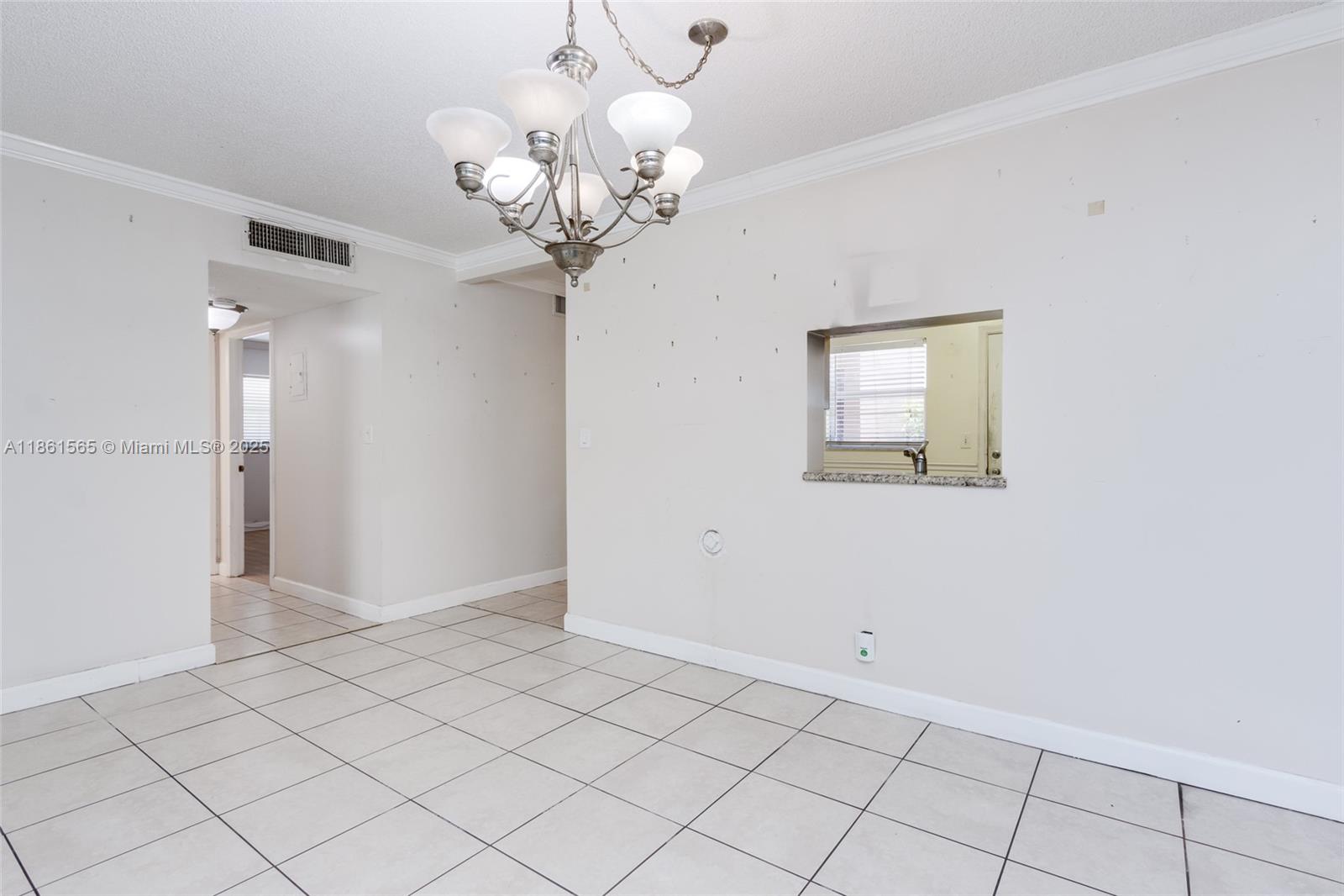 Photo of 301 14th Ave #108, Hallandale Beach, Florida, 33009 -