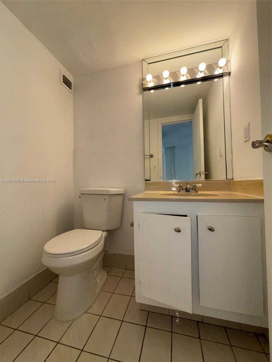 Photo of 17021 Bay Rd  #517, Sunny Isles Beach, Florida, 33160 -