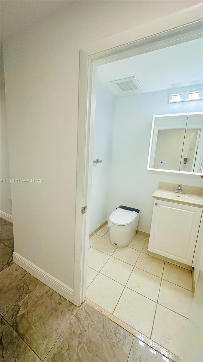 Photo of 3340 190th St  #403, Aventura, Florida, 33180 - 