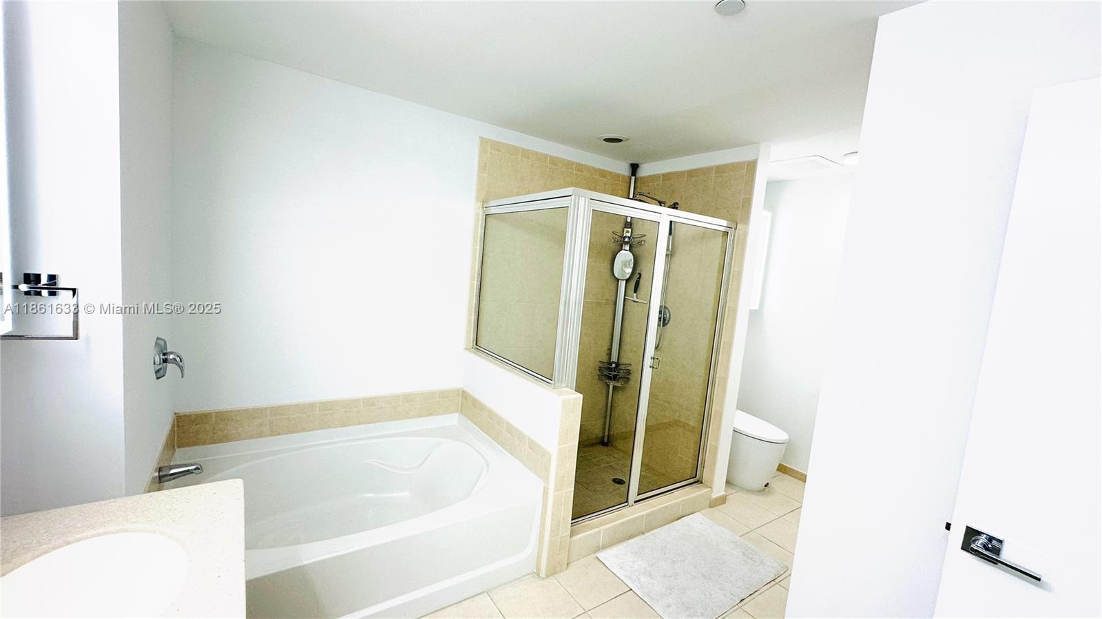 Photo of 3340 190th St  #403, Aventura, Florida, 33180 - 